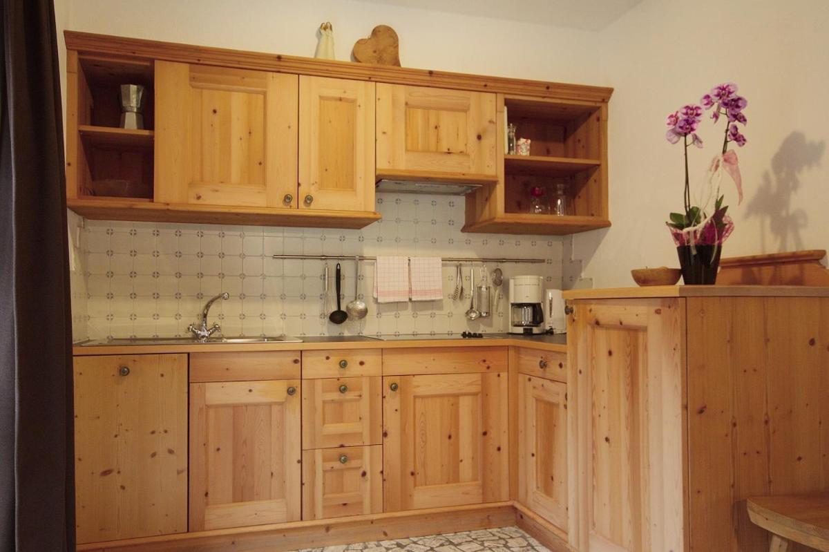 Appartement Pichler Dobbiaco Oda fotoğraf